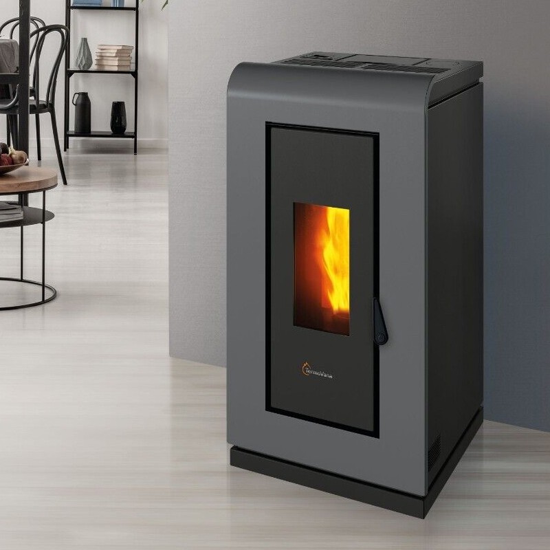 Stufa a pellet ermetica TermoVana King 14 Bianco Opaco canalizzabile, 12,6kW