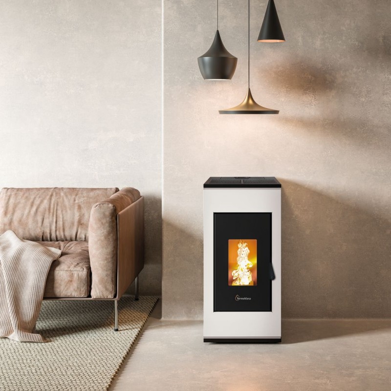 Stufa a pellet ermetica TermoVana Sofia 9 BACK Bianco Opaco con uscita fumi posteriore, 8kW