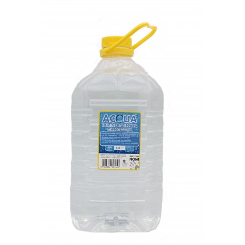 Acqua demineralizzata osmotizzata