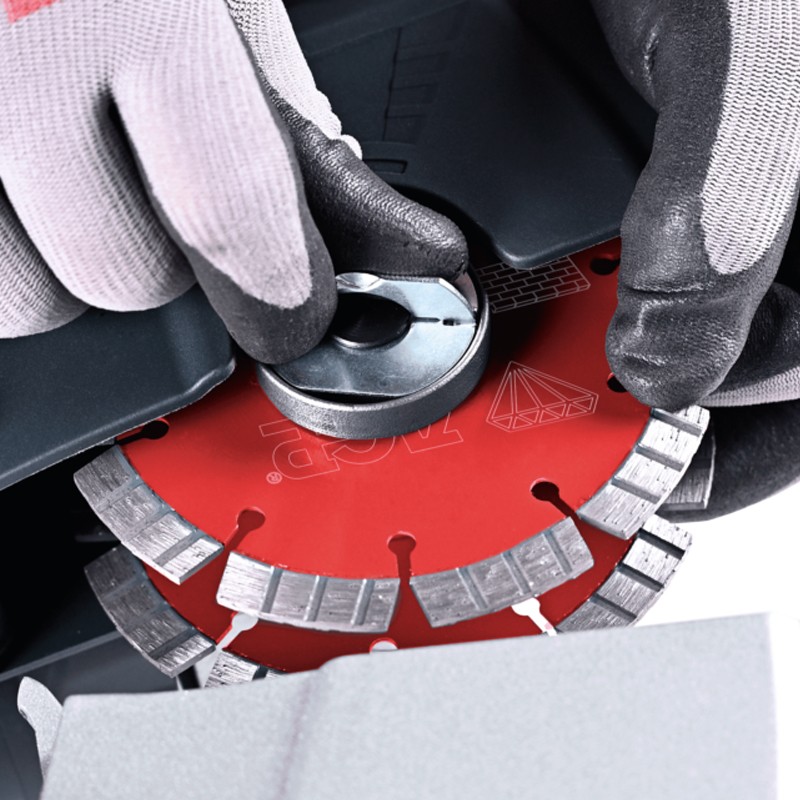 Scanalatore elettrico AGP CG 125 con controllo elettronico della velocità, 1800W AGP - 6